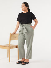 Load image into Gallery viewer, Common Standard Dip Hem Cotton Tee