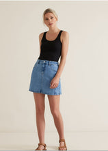 Load image into Gallery viewer, Ladies Longline Top
