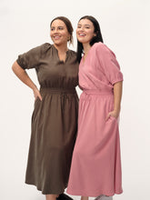 Load image into Gallery viewer, The Tencel Gathered-Waist Dress
