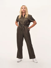 Load image into Gallery viewer, The All-Day Linen Blend Jumpsuit
