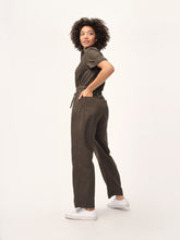 Load image into Gallery viewer, The All-Day Linen Blend Jumpsuit
