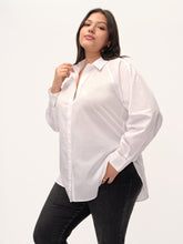 Load image into Gallery viewer, The Relaxed Cotton Button-Down Shirt
