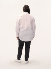 Load image into Gallery viewer, The Relaxed Cotton Button-Down Shirt
