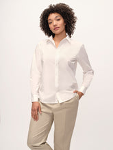Load image into Gallery viewer, The Everyday Button-Down Cotton Shirt

