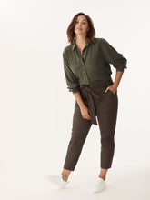 Load image into Gallery viewer, The Essential Cotton Utility Pant
