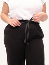 Load image into Gallery viewer, The Draped Wide Leg Pant
