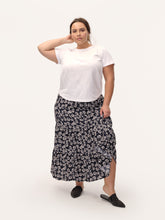 Load image into Gallery viewer, Common Standard Organic Cotton Crew Slub Tee
